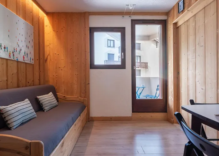 Joli Aiguille Du Midi Apartment